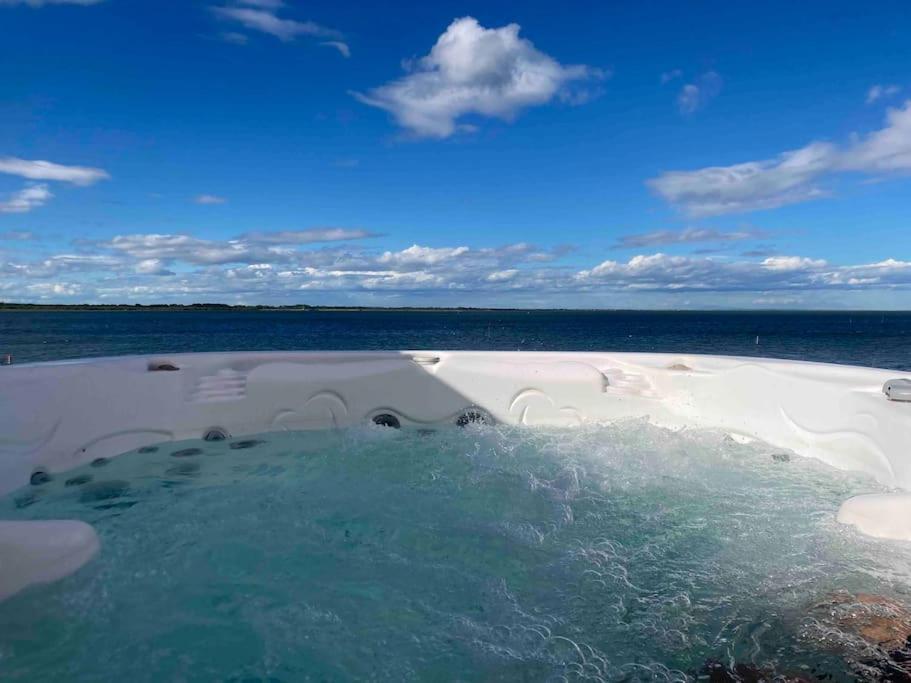 Villa Avec Spa & Vue Panomarique Sur L'Etang Perols Luaran gambar